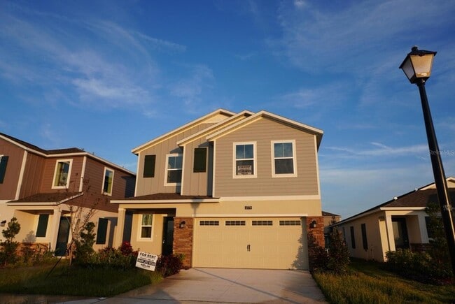 Building Photo - 3779 Bergamot Blvd