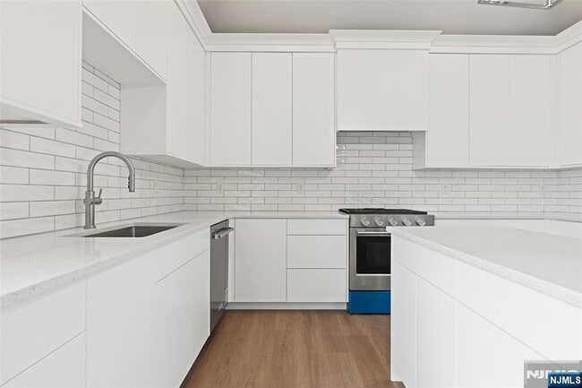 Photo - 445 Ramapo Valley Rd Unit 3