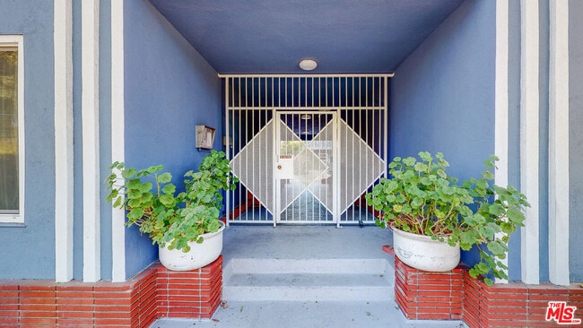 Photo - 11284 Montana Ave Unidad 9