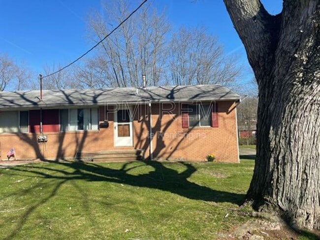 Building Photo - 314 Pershing Ave NW