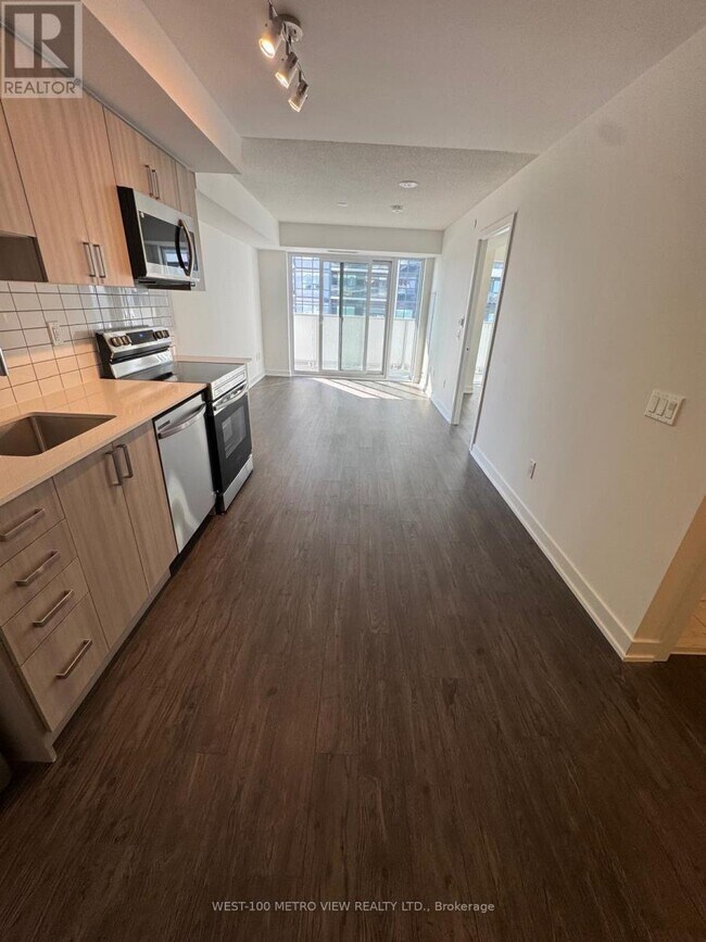 Photo - 1010 Sandy Beach Rd Unité 610