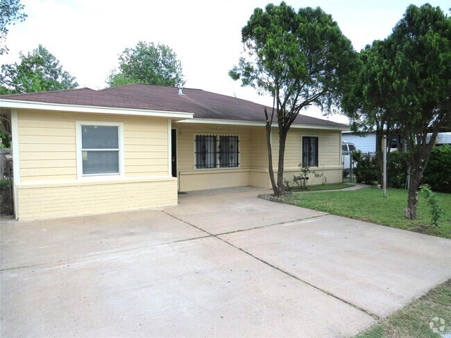 Building Photo - 11216 Rusty St Rental