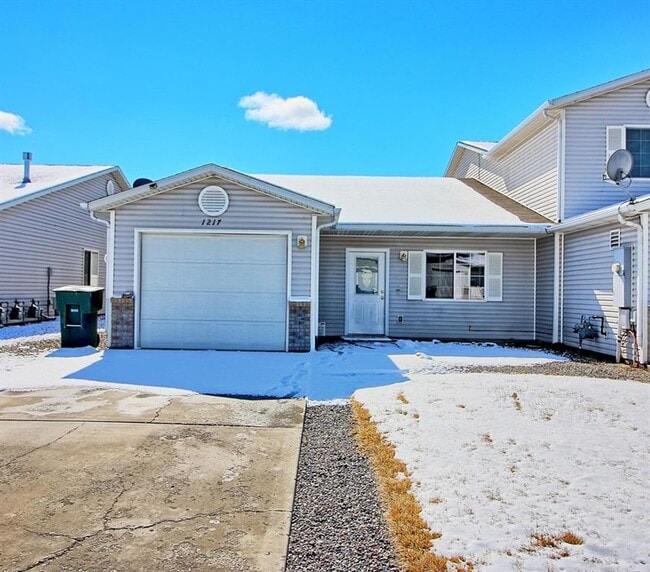 Building Photo - 3 Bed 2 Bath Townhome in Orchard Mesa