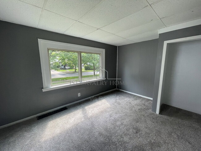 Photo - 730 Noble Ave