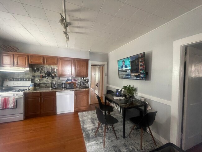 Photo - 20 Matchett St Unit NA