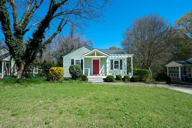 Building Photo - 134 Westover Dr