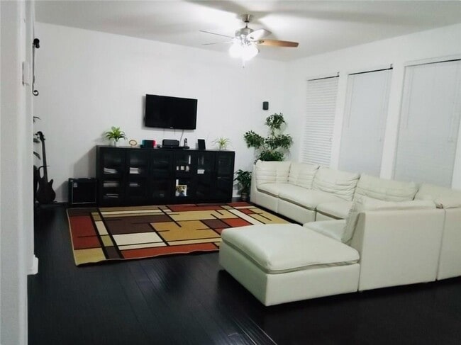 18305 Pencil Cactus Dr