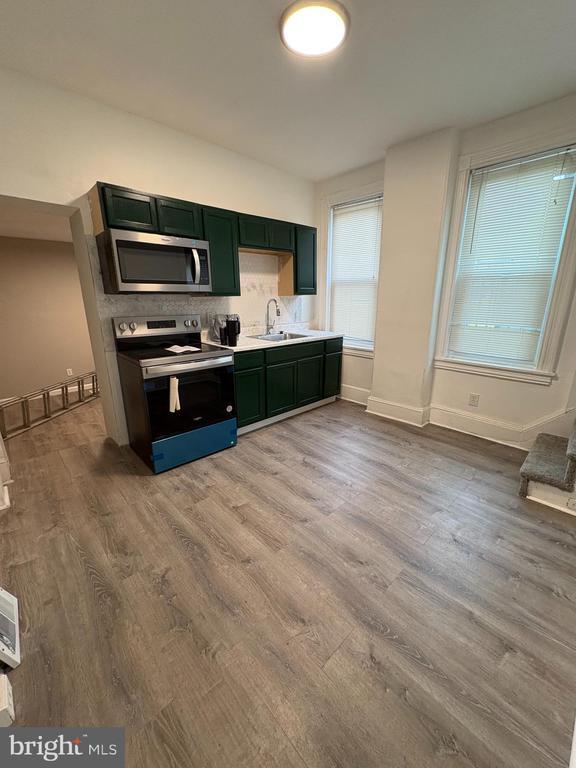 Photo - 307 N Rodney St