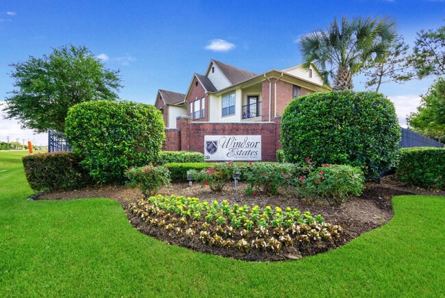 Photo - Windsor Estates