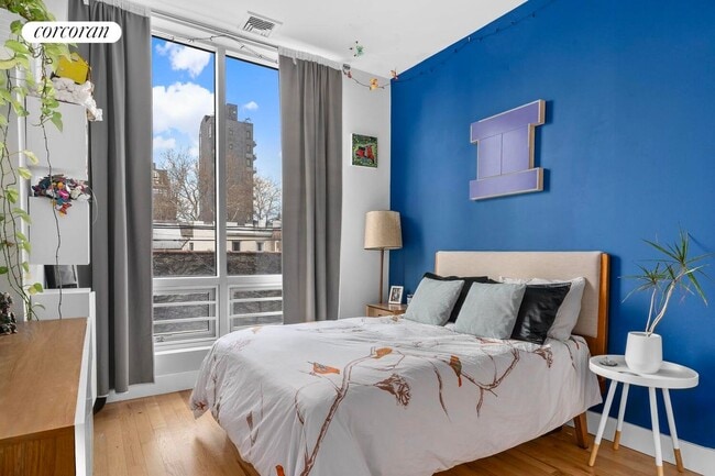 Photo - 219-223 Withers St