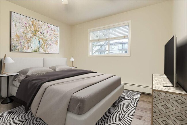 Photo - Crowchild Court