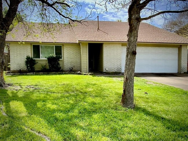 Building Photo - 11607 Barrington Way