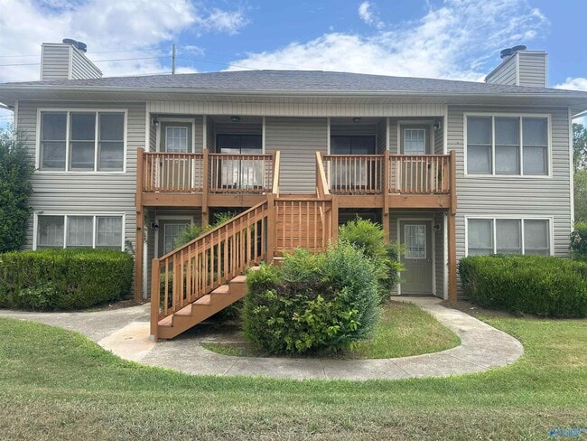 Photo - 12100 Carriage Ct SE Apartamento Unidad D