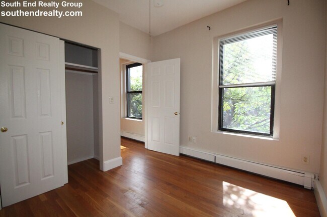 Photo - 11 Worcester St Unit #2