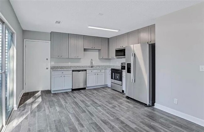 Photo - 3150 Cadiz Cir