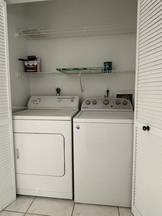 Photo - 9211 SW 123rd Ave Ct