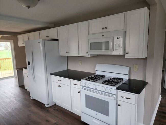 Photo - Maryville 37804 -3 bedroom, 2 bath - call Tom Parry 865-607-3649