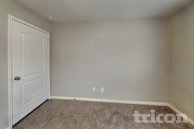 Photo - 4817 Cedar Springs Dr