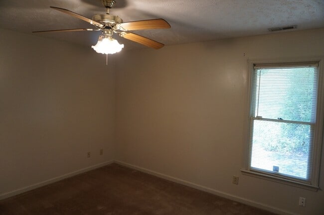Photo - 2808 Rosemeade Dr