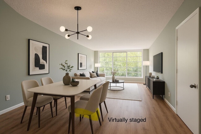 Building Photo - 9450 Live Oak Pl Unit 303