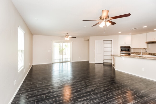 Photo - 10830 E Calypso Ave