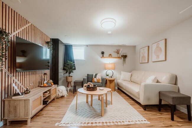 2880 SW 3rd St Unit SI ID1624345P
