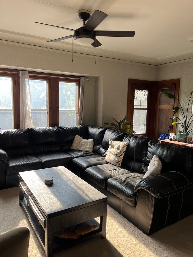 Photo - 2350 N 58th St Unidad Uptown Gem