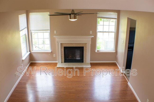5145 Mabe Dr