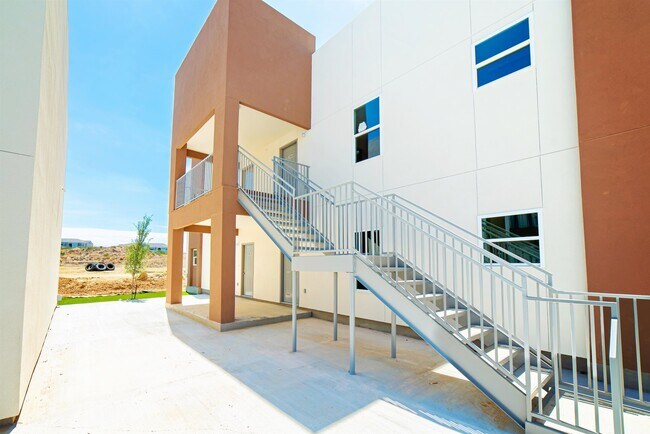 Photo - 315 Dorel Dr Unidad 101