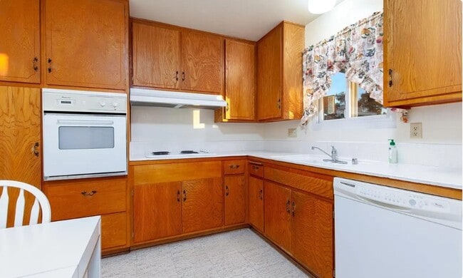 Photo - 7845 Tanglerod Ln