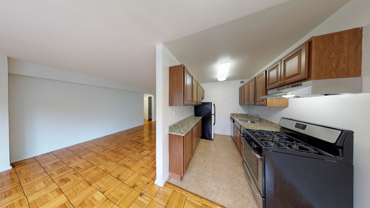 Photo - Gelmarc Towers Apartments