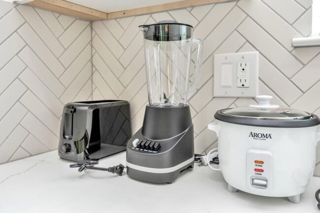 Photo - 2722 Anita St