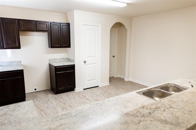 Photo - 1700 Dove Cir