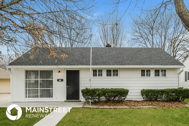 Building Photo - 519 James Dr