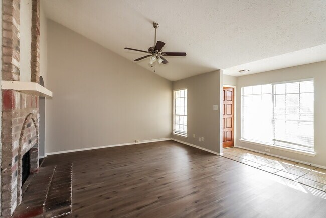 Photo - 13916 Bonnercrest Dr