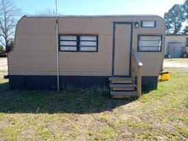 Photo - 19432 FM2208