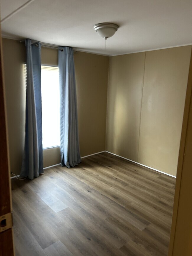 Photo - 4918 Harmony Grove Rd