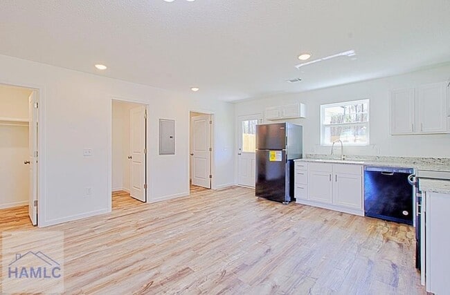 Photo - 89 Horsecreek Rd