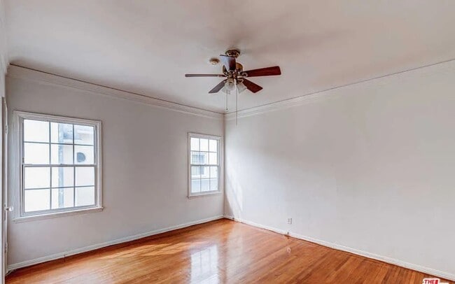 Photo - 201 S Doheny Dr Unidad 201 1/2