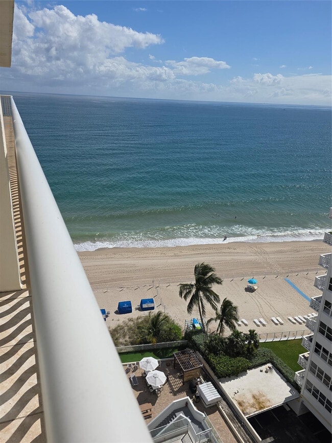 Building Photo - 4020 Galt Ocean Dr Unit 1210