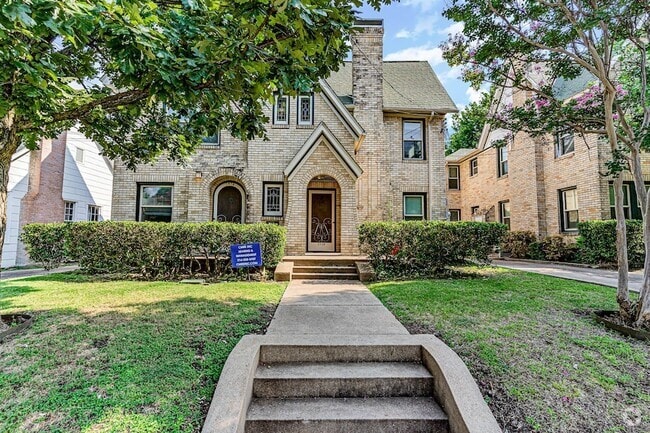 Building Photo - 5924.5 La Vista Dr Rental