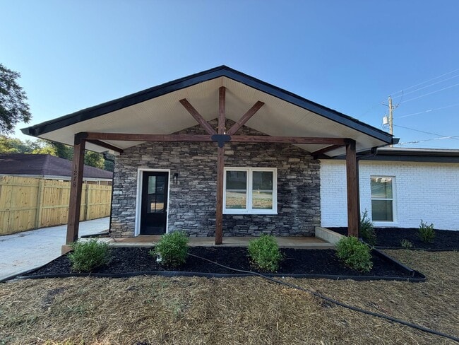 Photo - 1278 Chulio Rd SE