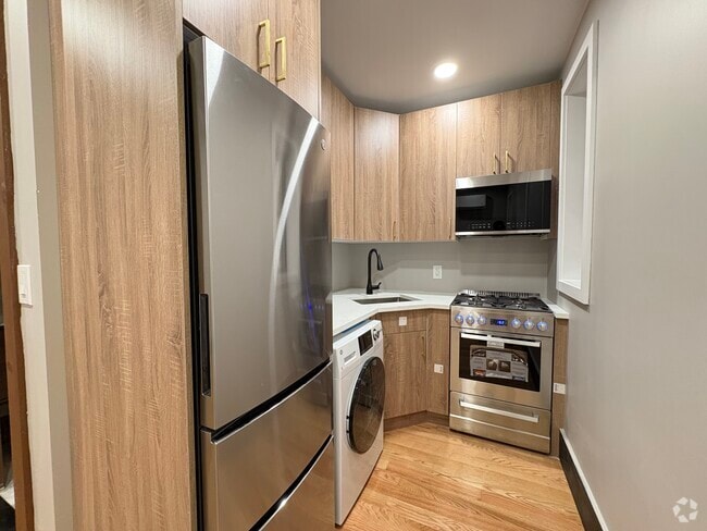 Building Photo - 20 Reed St Rental