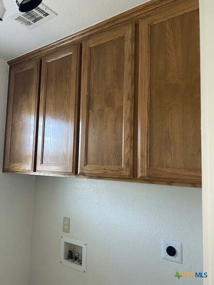 Photo - 105 W Truman Ave