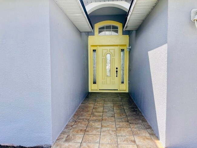 Photo - Beautifully Updated 3 bedroom 2 bath home ...