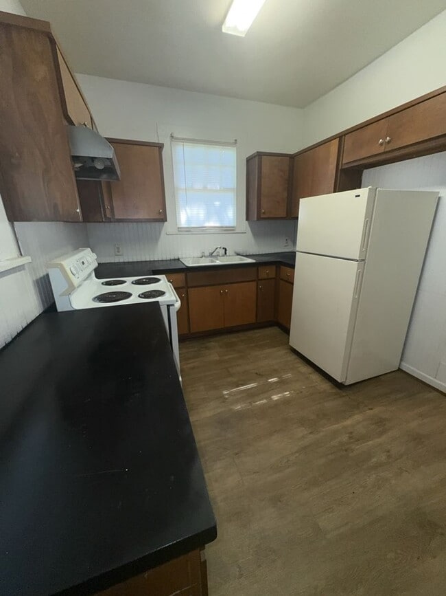 Photo - 2507 10th St