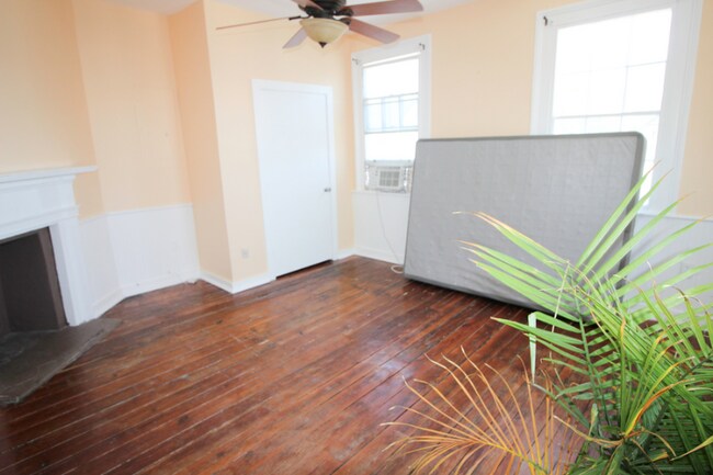 59 Hanover St Unit A
