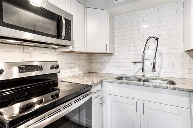 Building Photo - 5708 Hudson St Unit 14 Rental