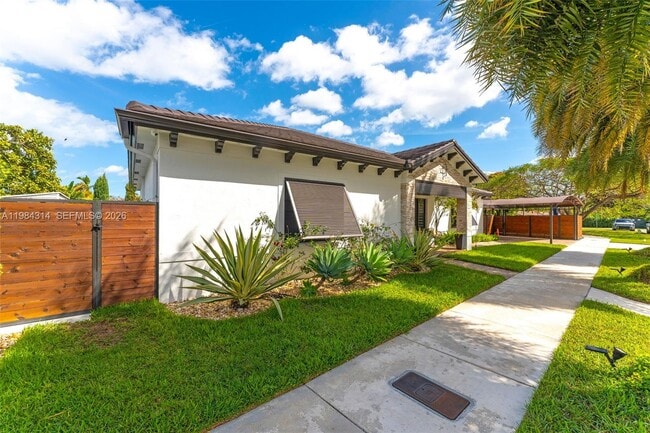 Photo - 17805 SW 114th Ct