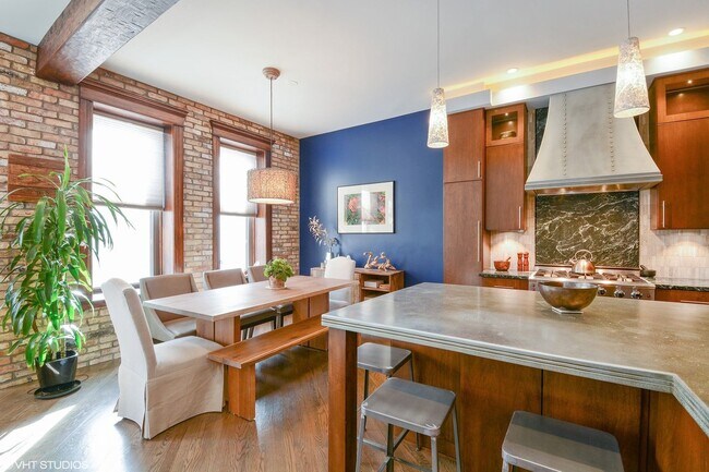 Photo - 2608 N Dayton St Unit 1S